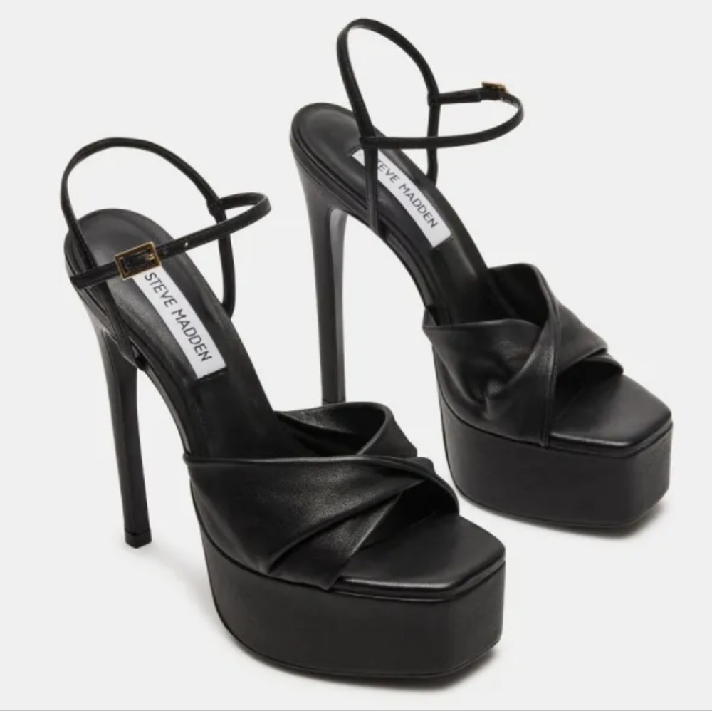 Steve Madden Maricella black twisted strap vamp platform stilettos heels size 10